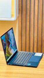 لپ تاپ استوک ASUS ZEENBOOK Q409Z - تصویر 3